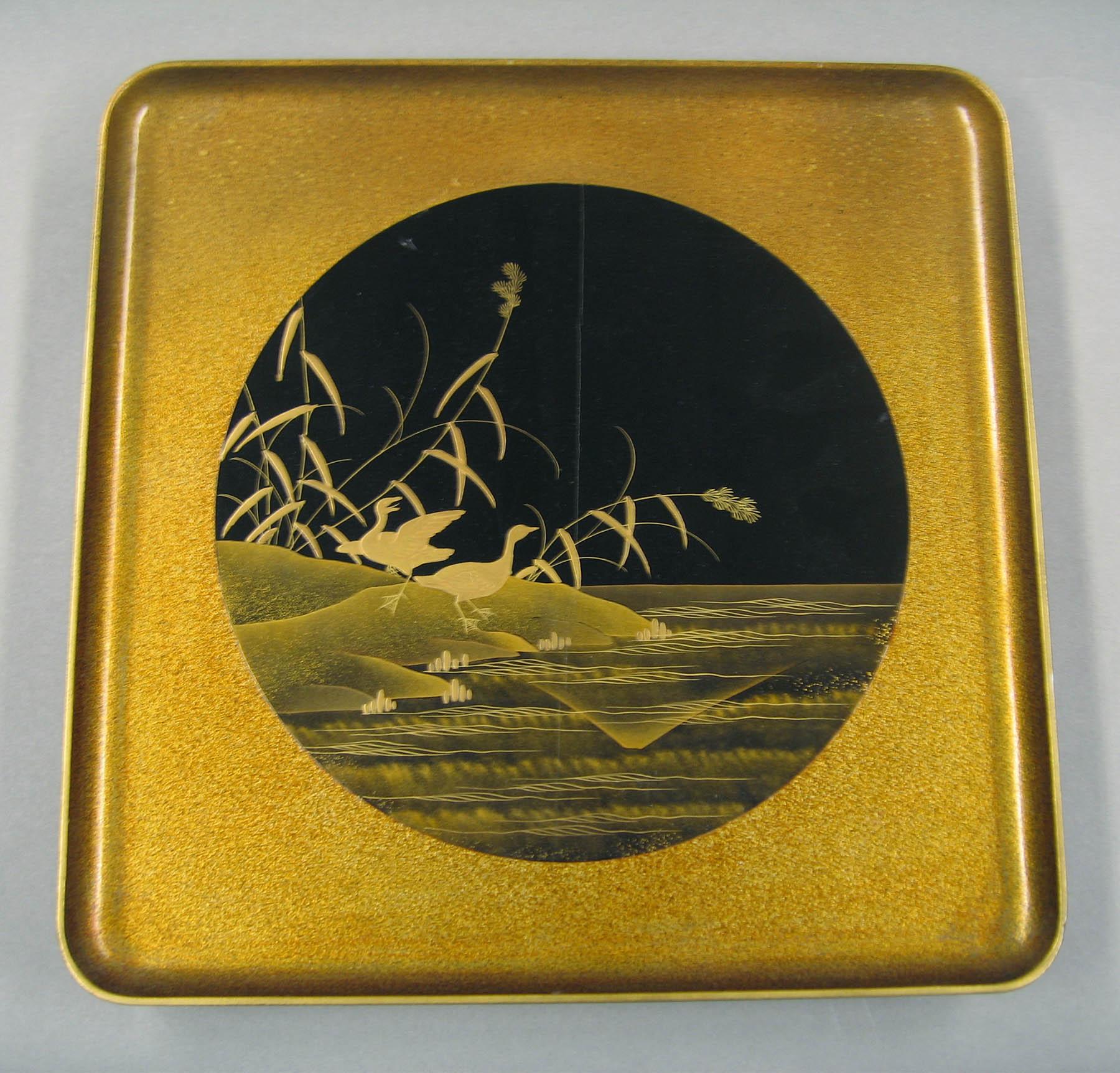 1996.0004.178.001 Japanese lacquer tray