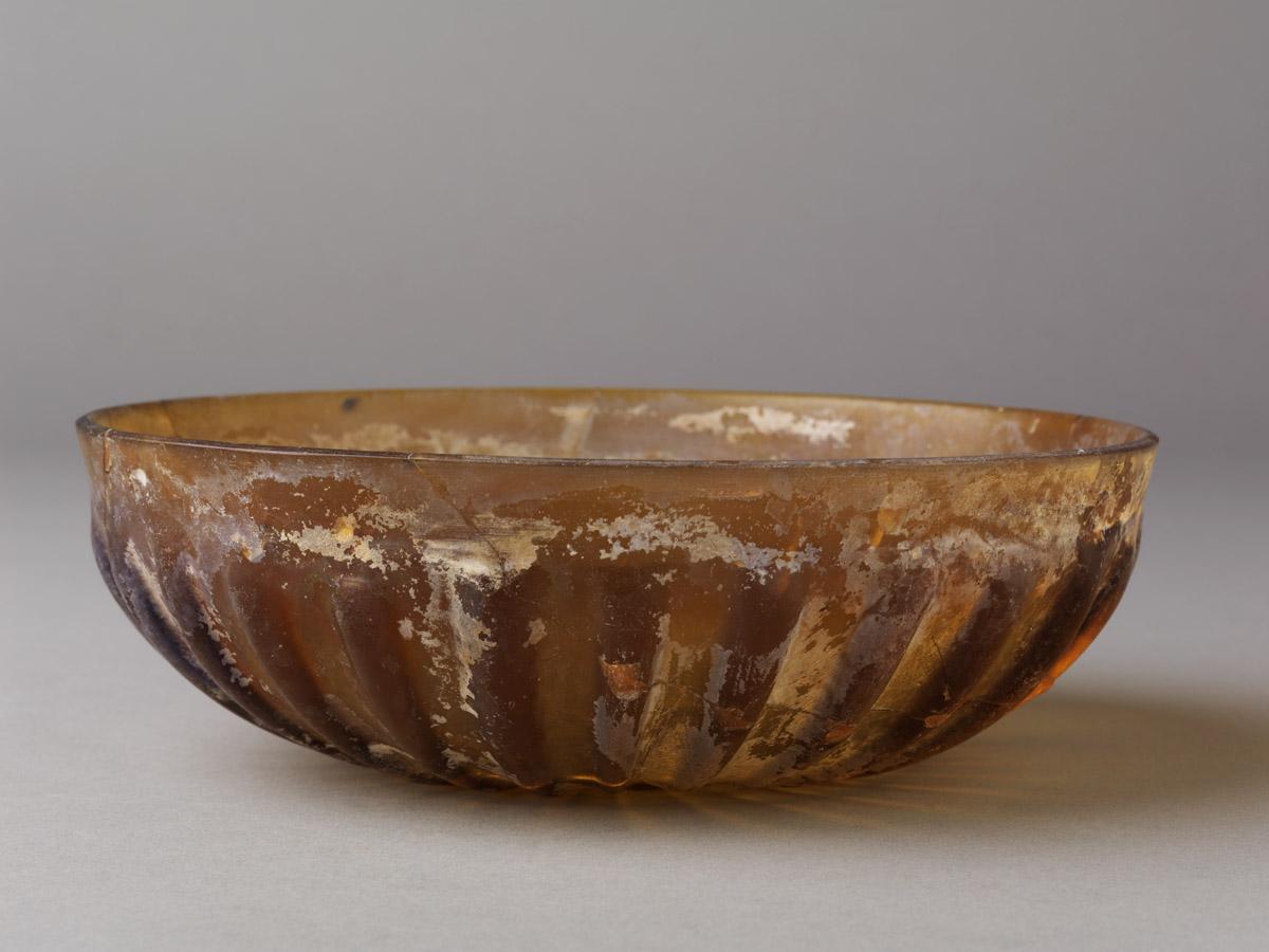 1996.0004.180 Glass bowl (view 2)
