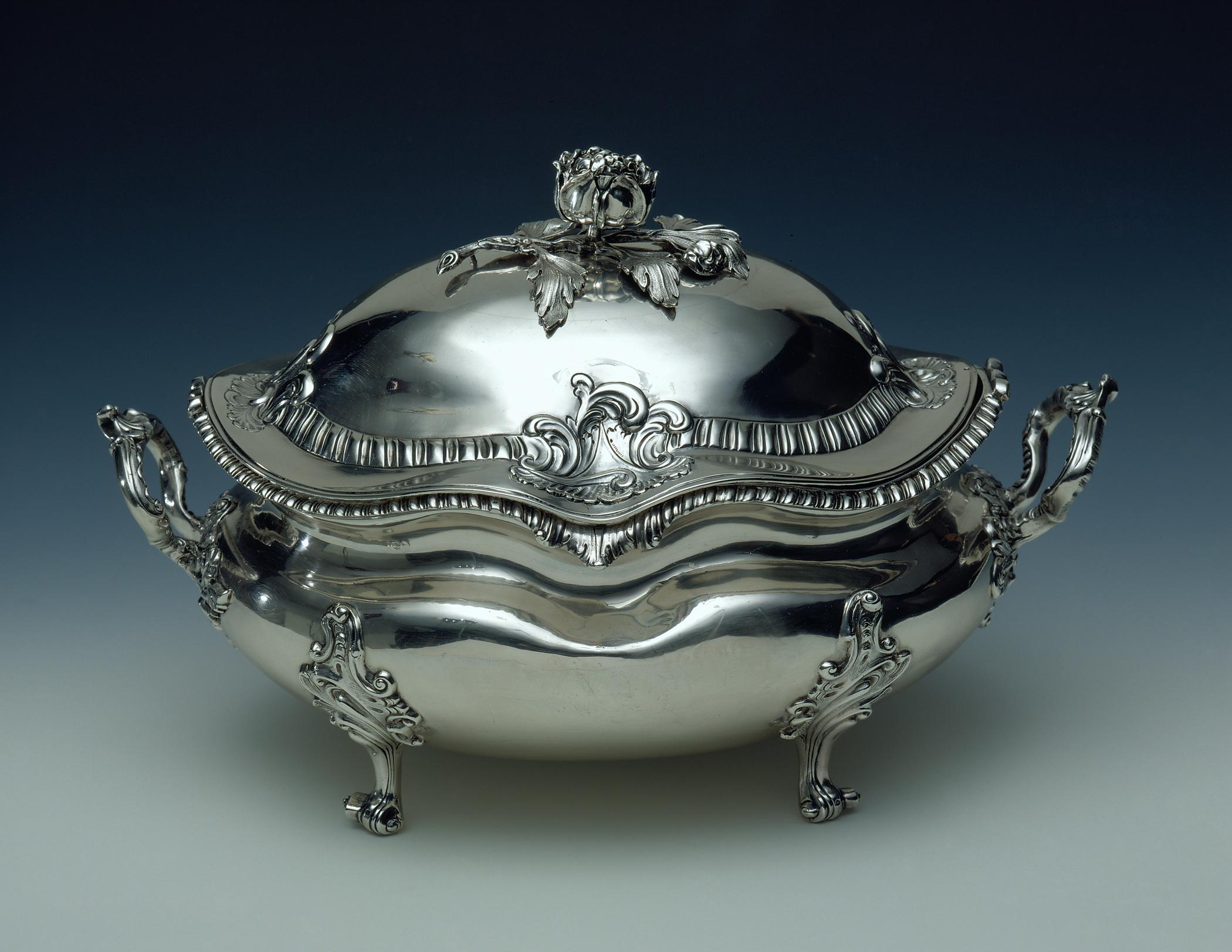 1996.0004.189 A, B Tureen