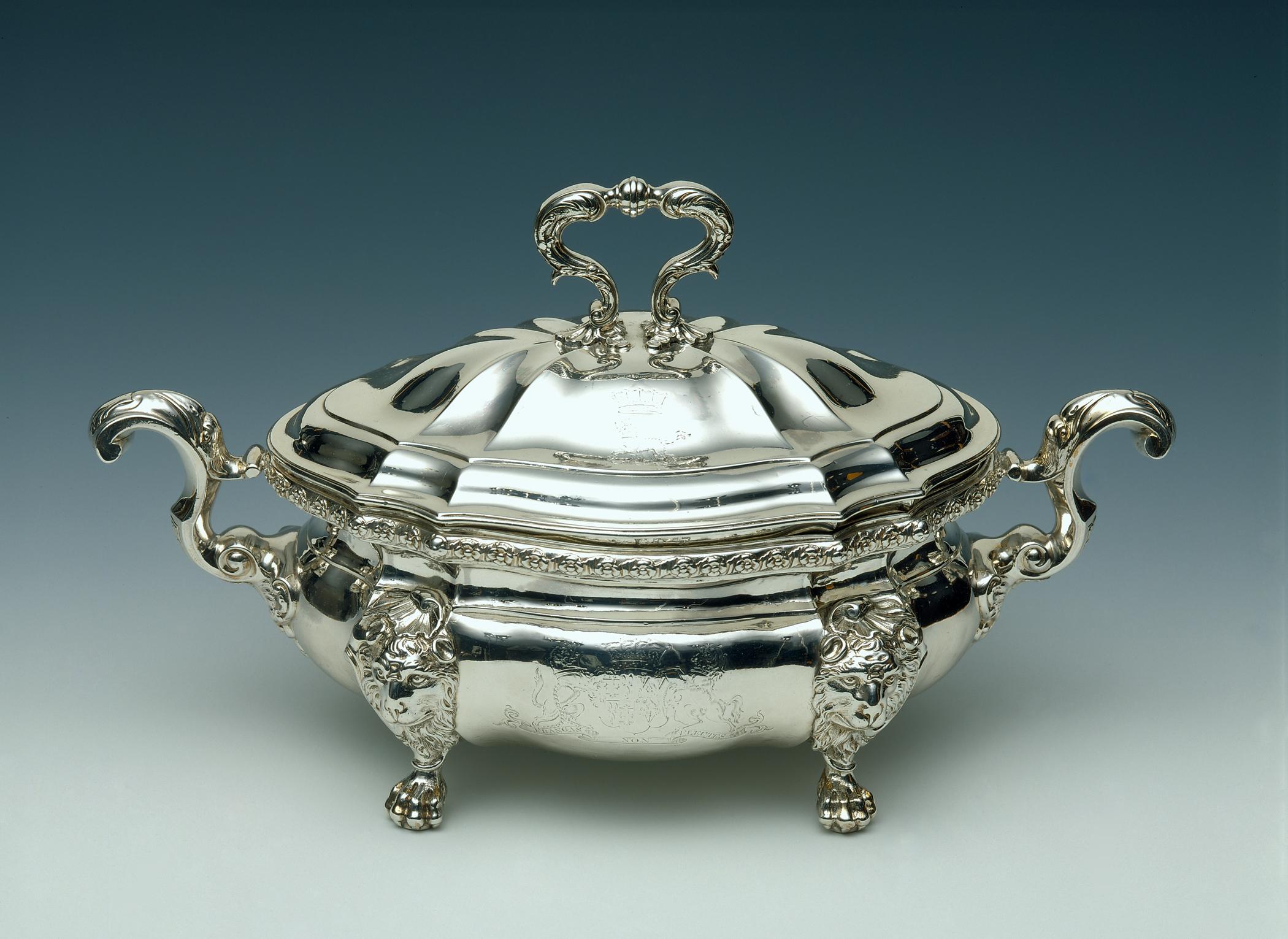 1996.0004.192 A, B Tureen