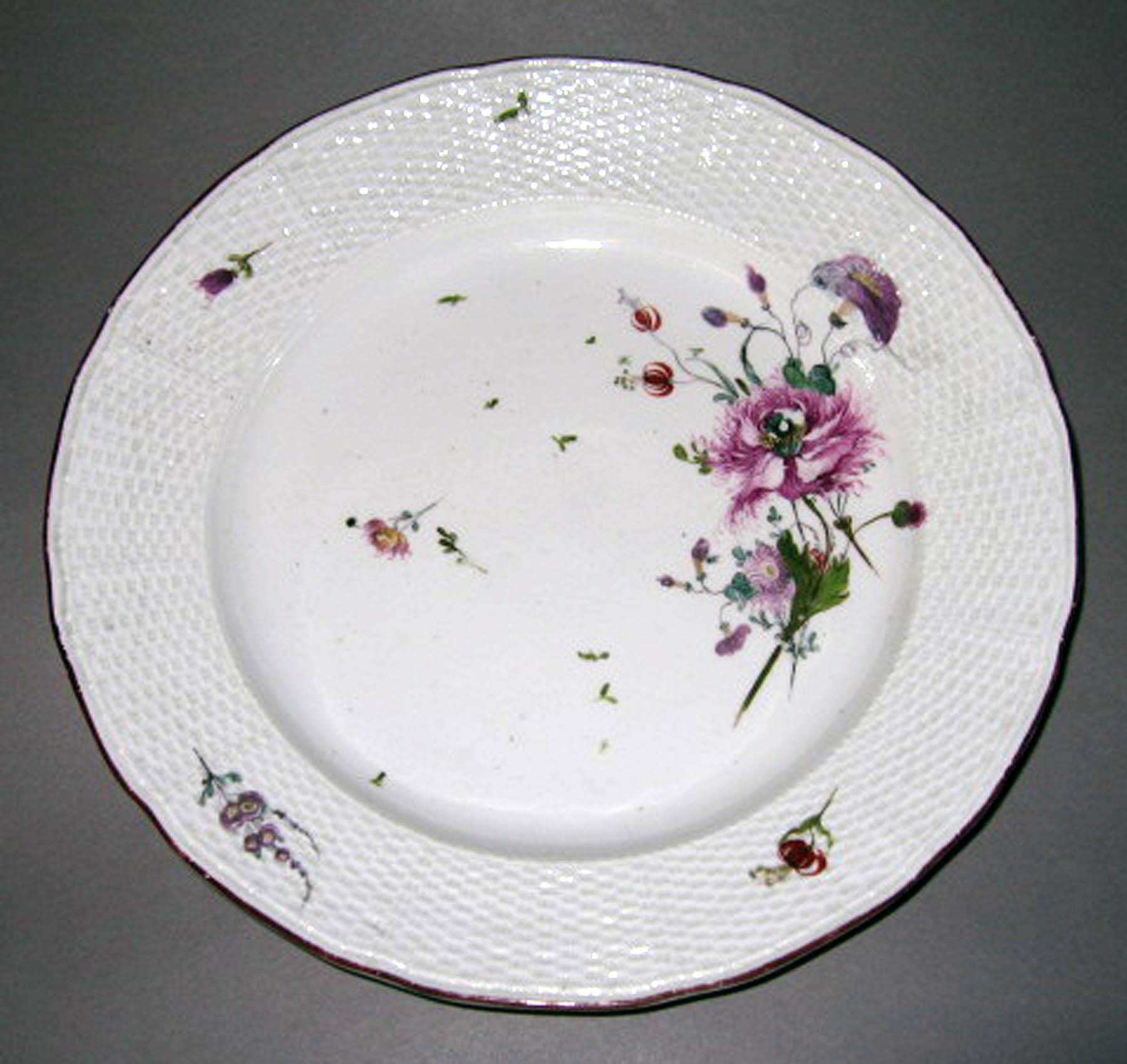 1996.0004.203.002 Frankenthal porcelain plate