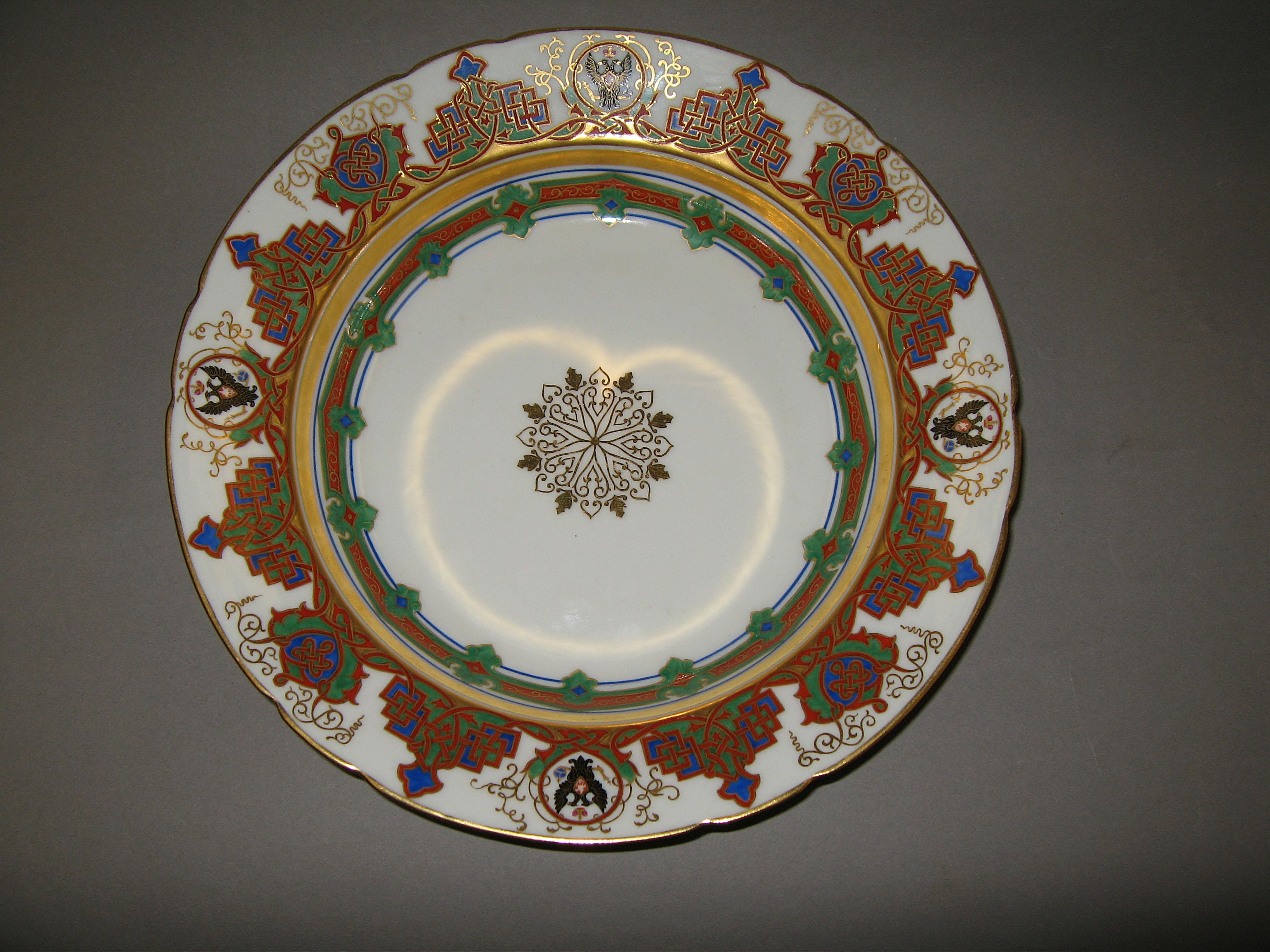 1996.0004.212.001 Soup plate
