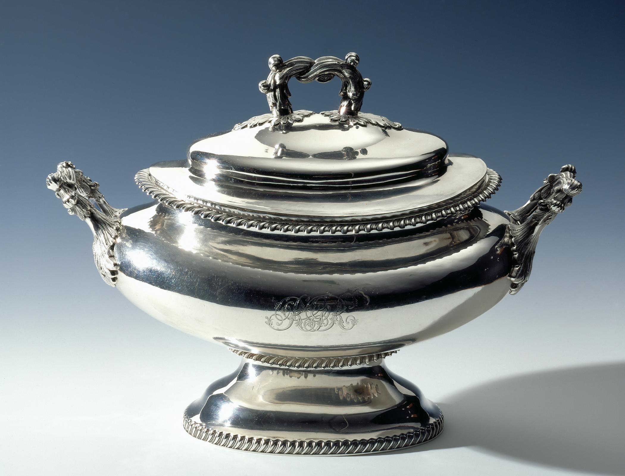 1996.0004.216 A, B Tureen