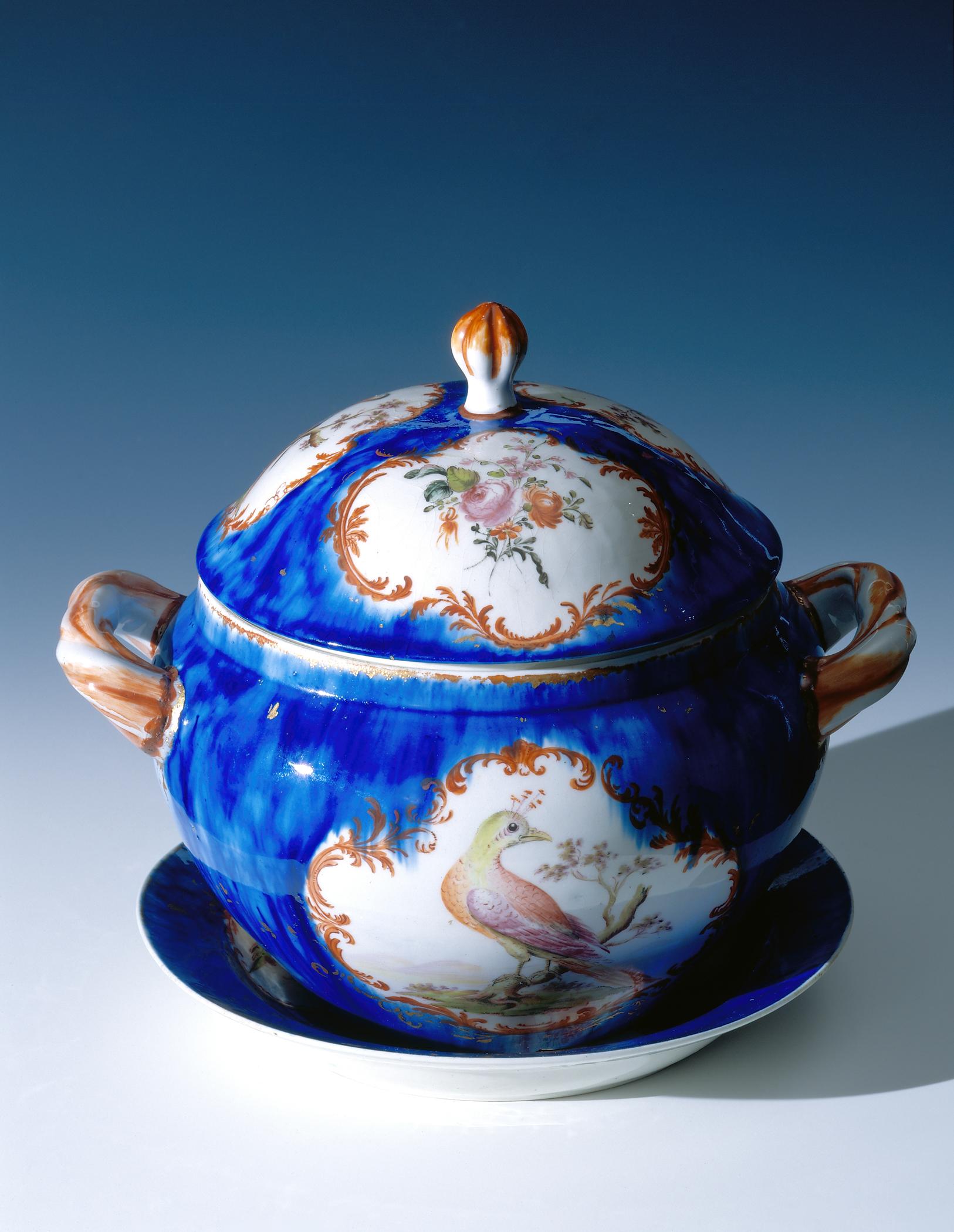 1996.0004.218 A-C Tureen