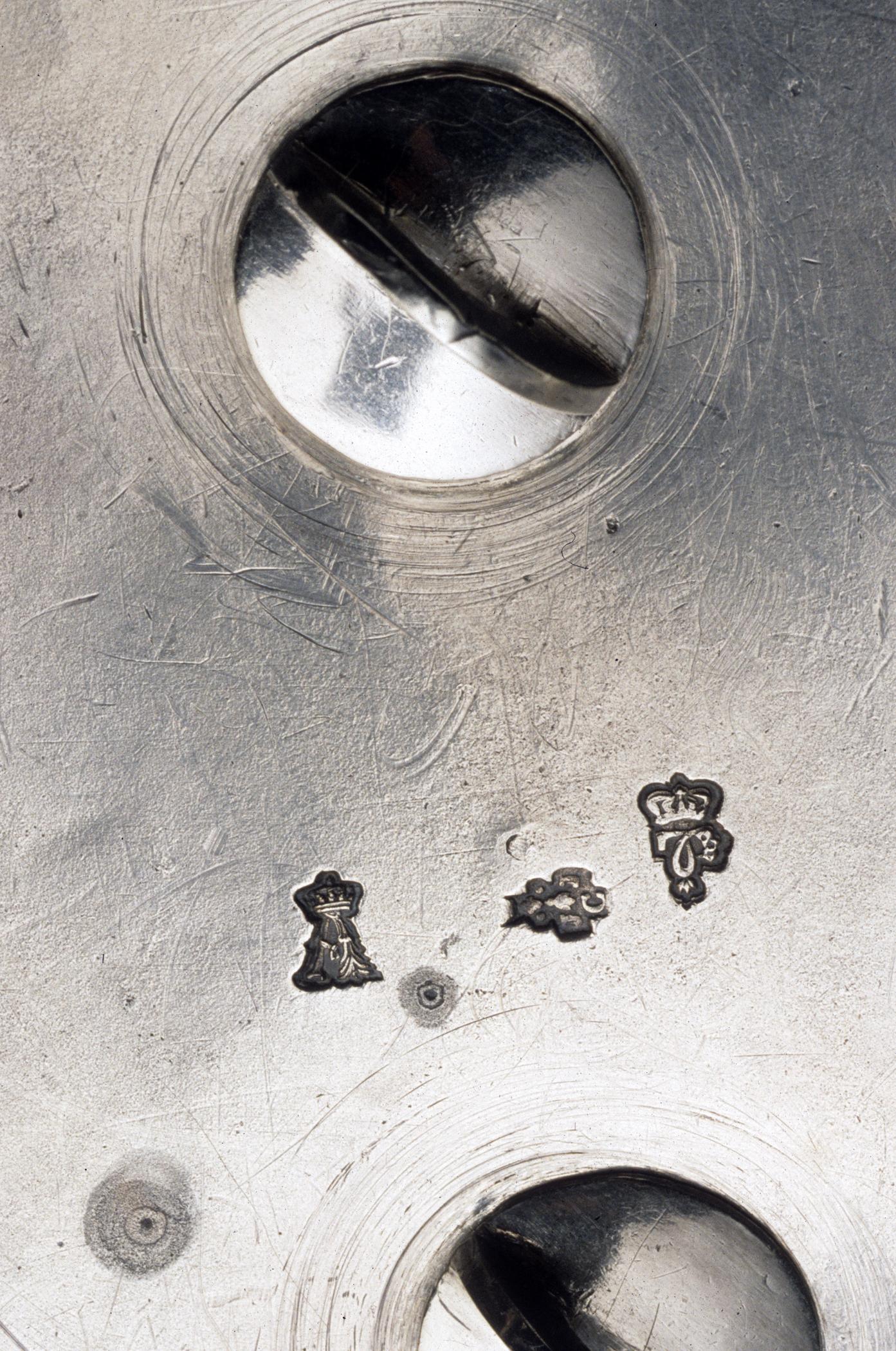 1996.0004.227 A-D Tureen (detail 5)