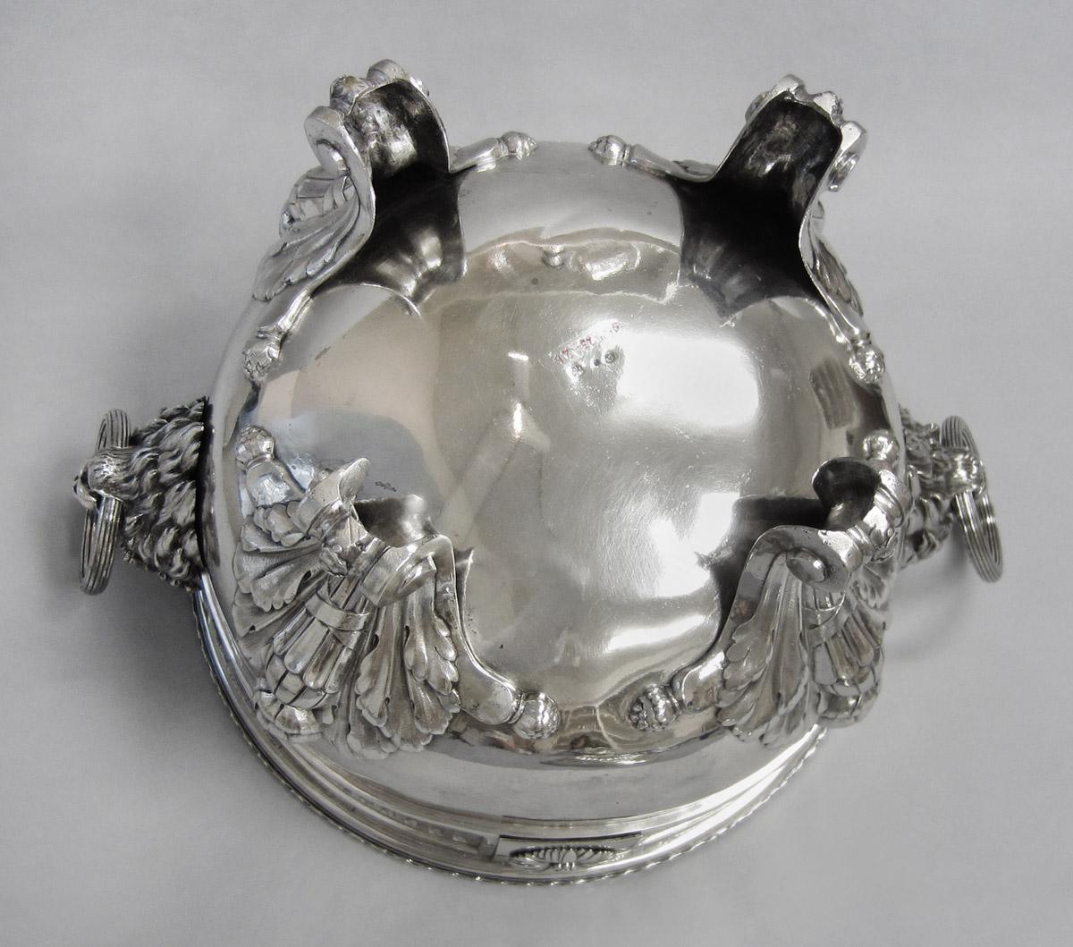 1996.0004.230.002 B Tureen, underside