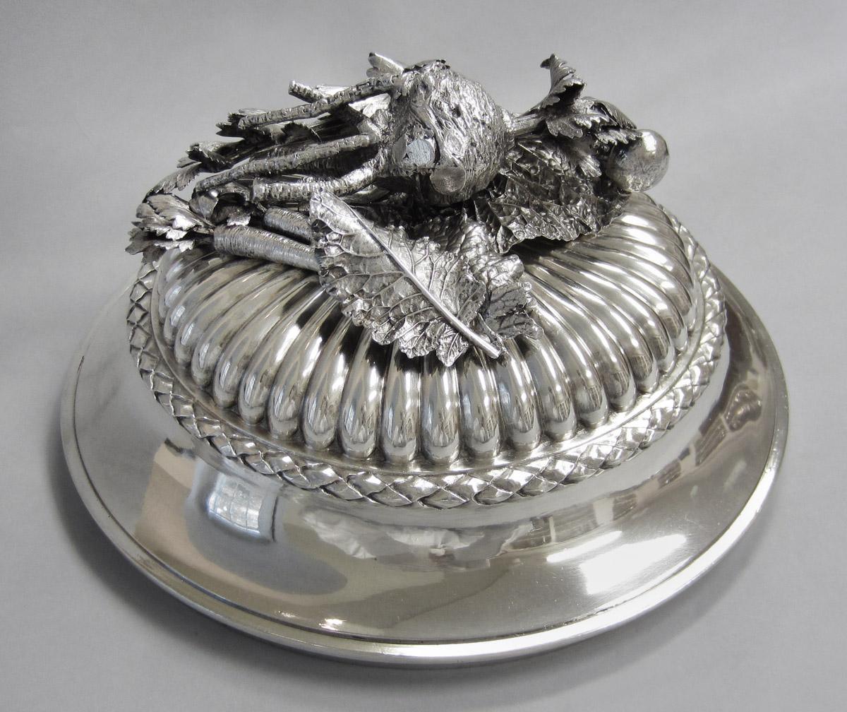 1996.0004.230.002 A Tureen lid