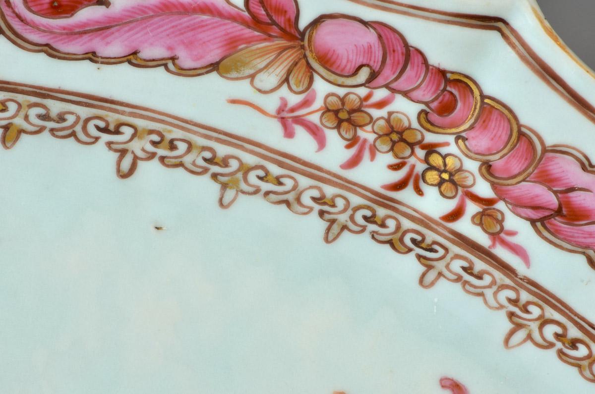 1996.0004.234 C Tureen stand, detail 12