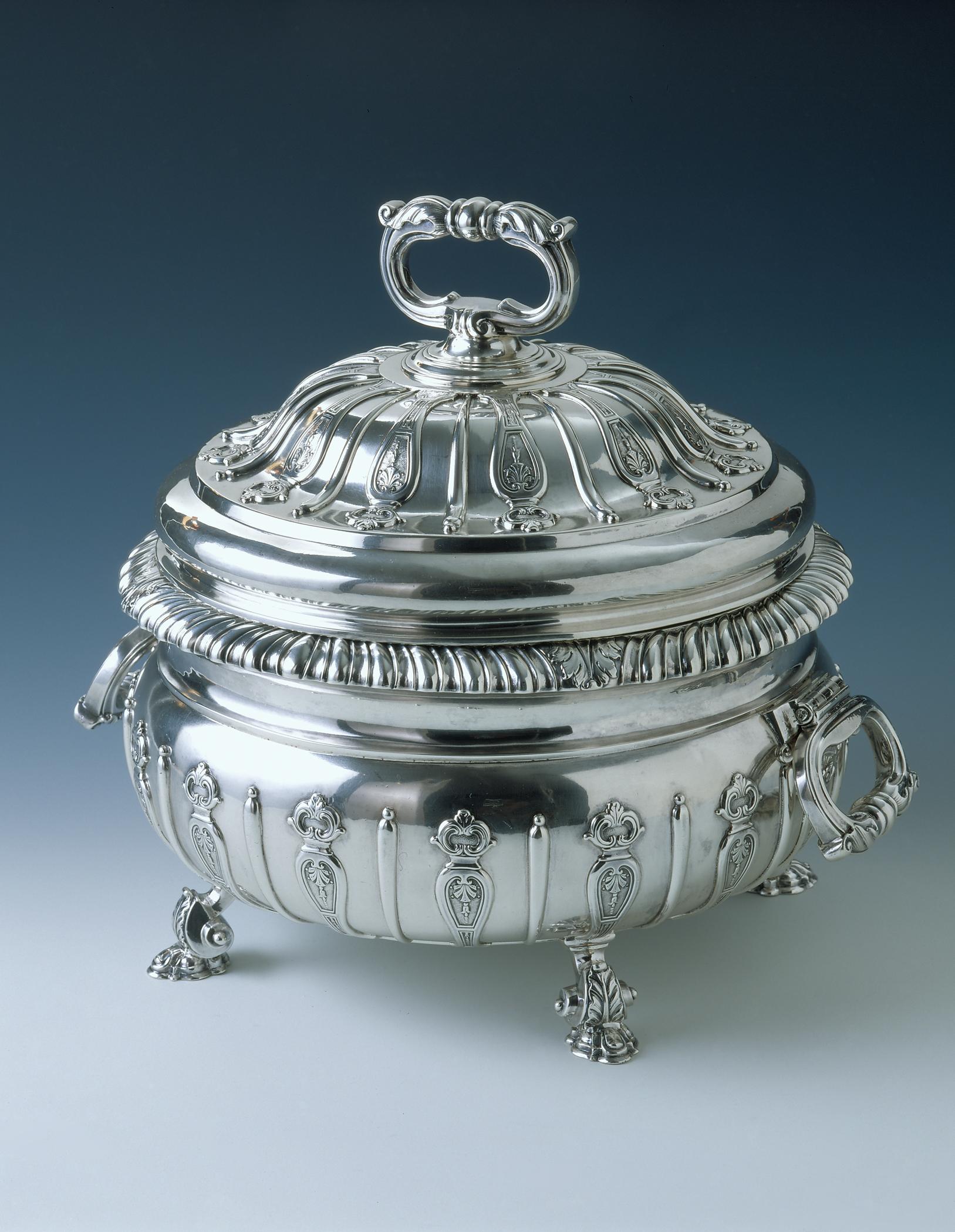 1996.0004.236 A, B Tureen