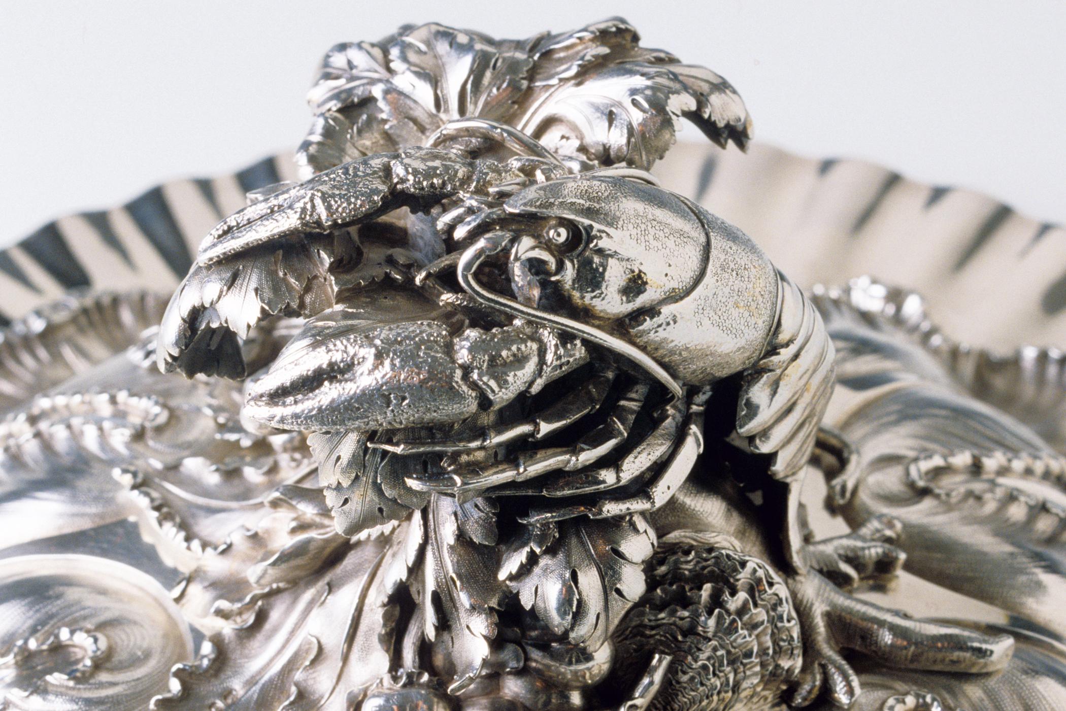 1996.0004.254 A-D Tureen (detail 1)
