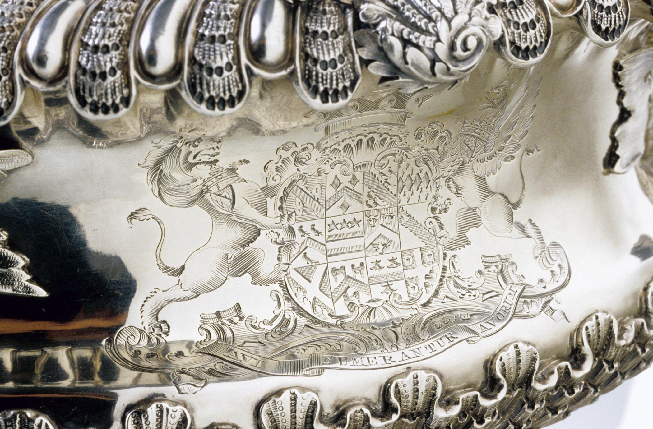 1996.0004.254 A-D Tureen (detail 3)