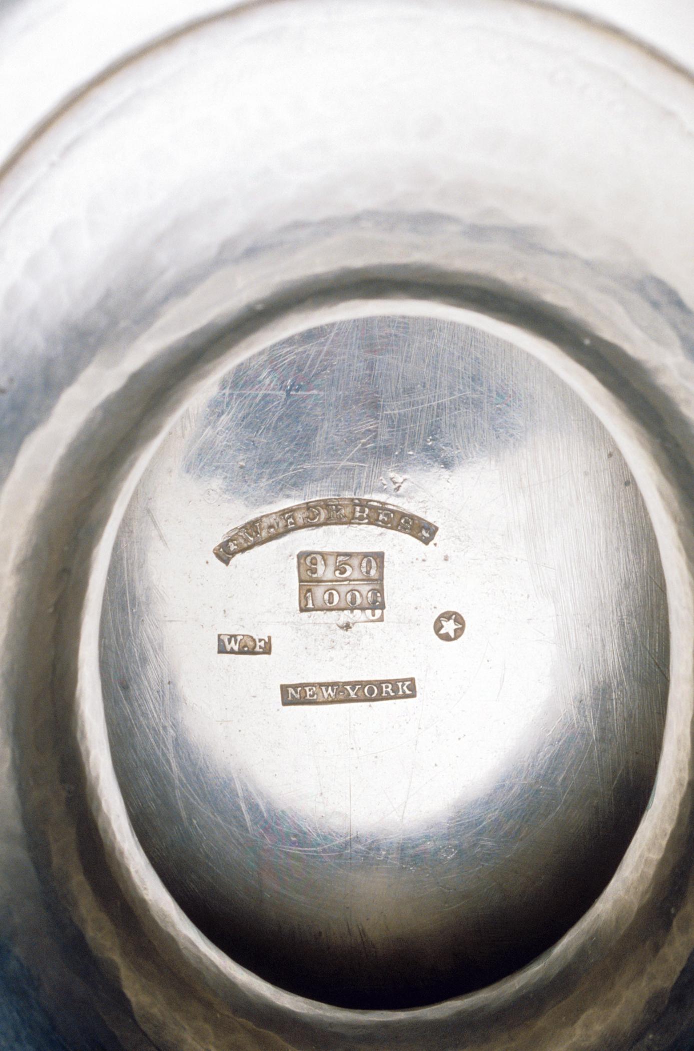1996.0004.260 A, B Tureen (detail 3)