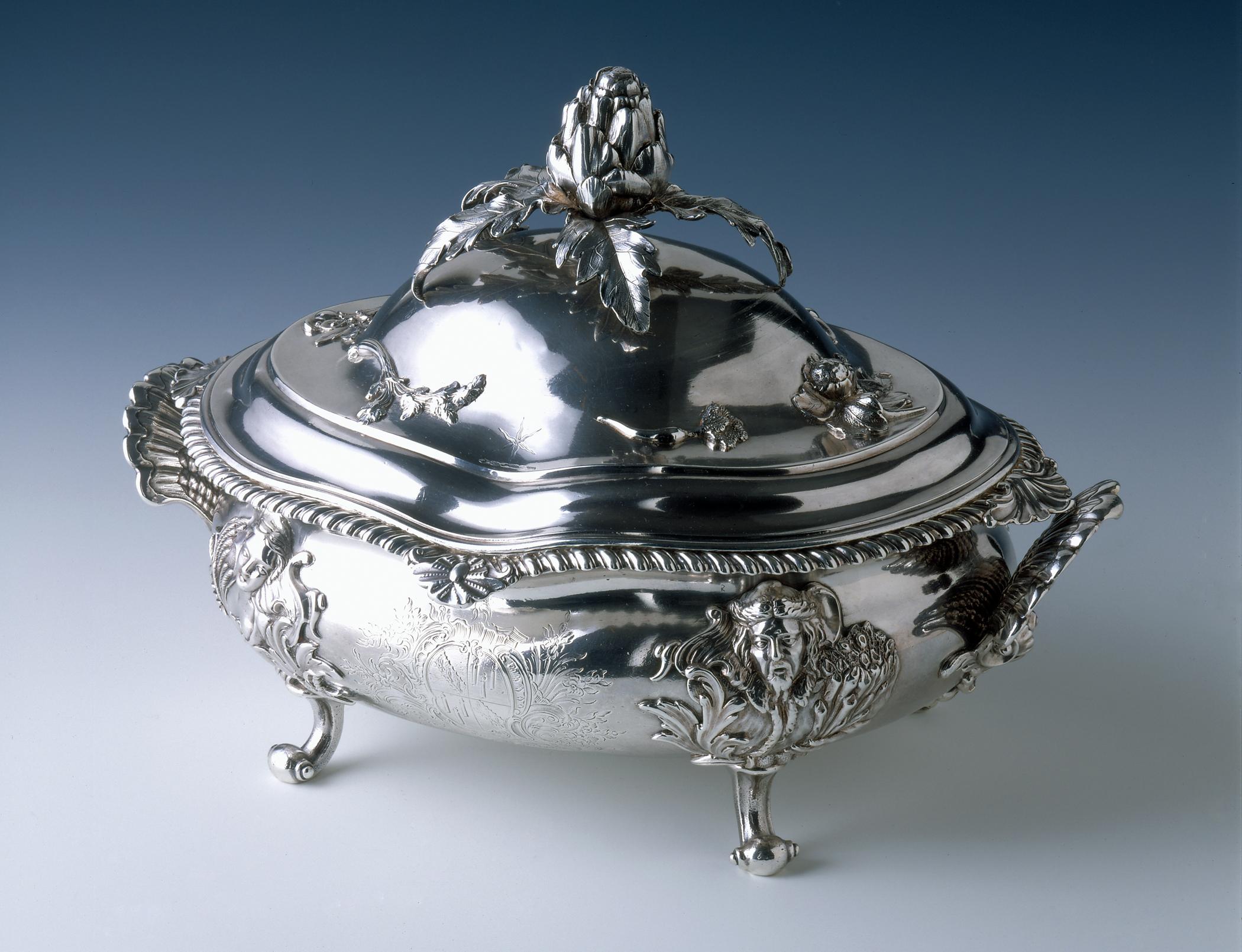 1996.0004.267 A, B Tureen