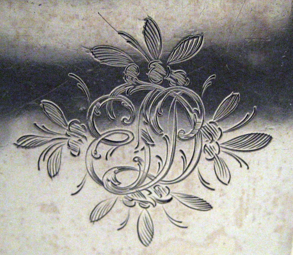 1996.0010 A, B Silver Tea Canister engraving 1