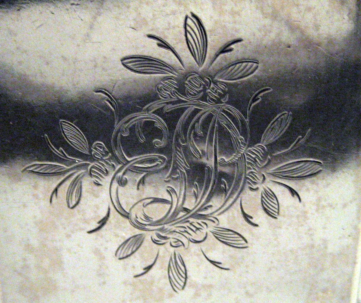 1996.0010 A, B Silver Tea Canister engraving 2