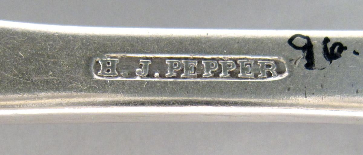 1996.0012.001.003 Silver Fork mark