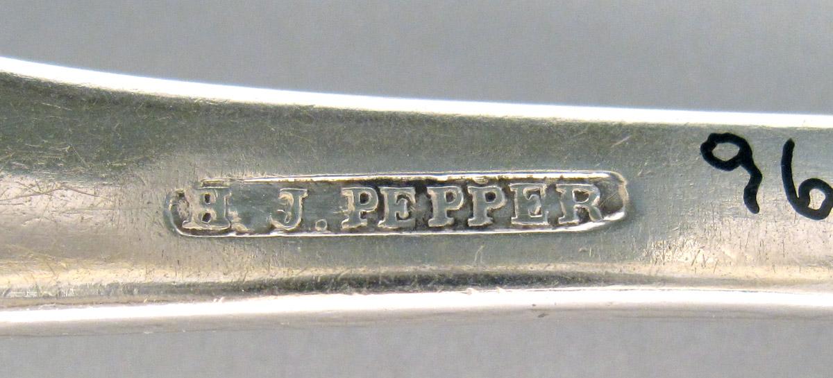 1996.0012.001.004 Silver Fork mark