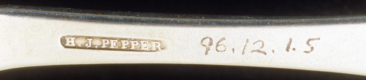 1996.0012.001.005 Fork, Luncheon Fork, detail 1
