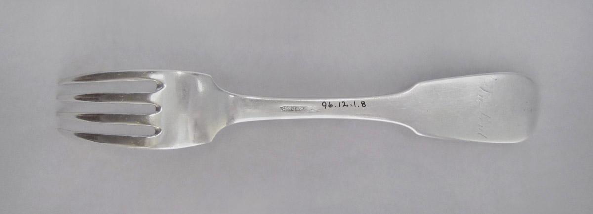 1996.0012.001.008 Fork, underside