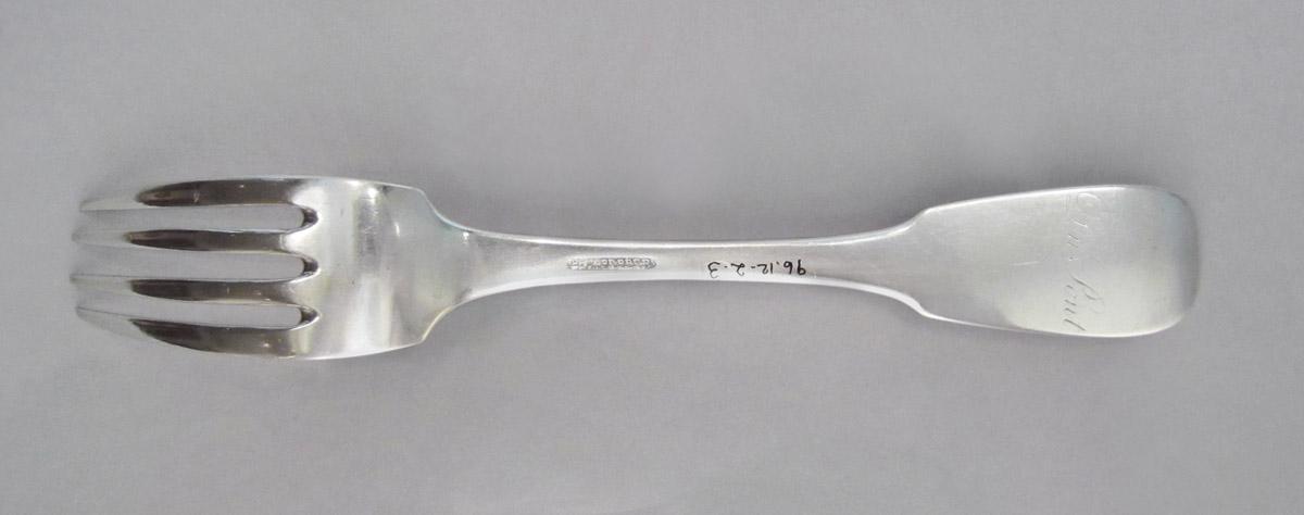 1996.0012.002.003 Fork, underside