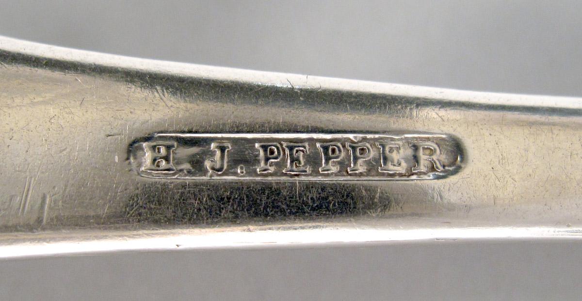 1996.0012.002.005 Silver Fork mark