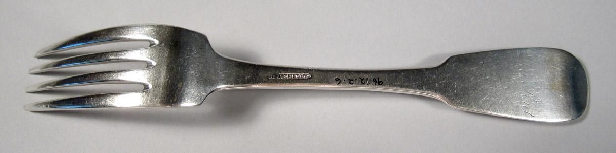 1996.0012.002.006 Silver Fork underside