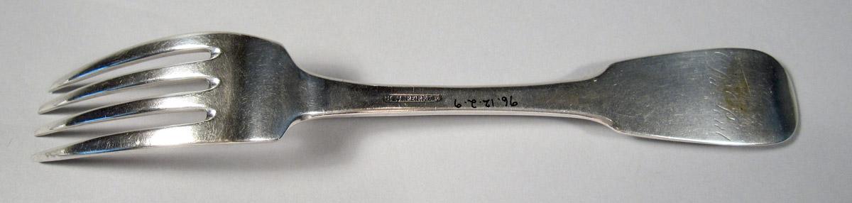 1996.0012.002.009 Silver Fork underside