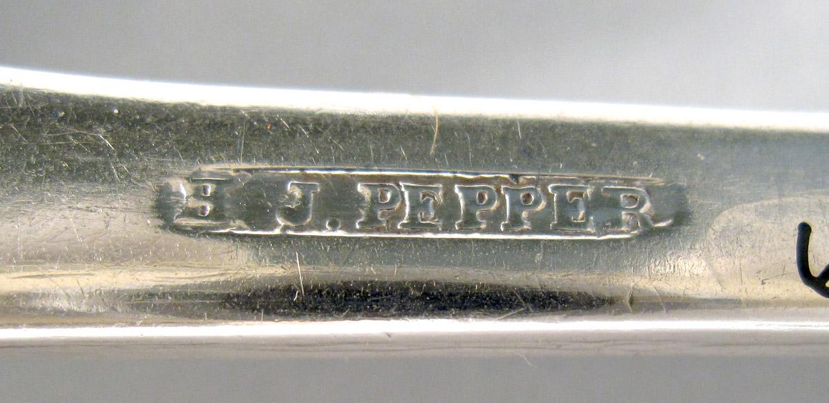 1996.0012.002.009 Silver Fork mark