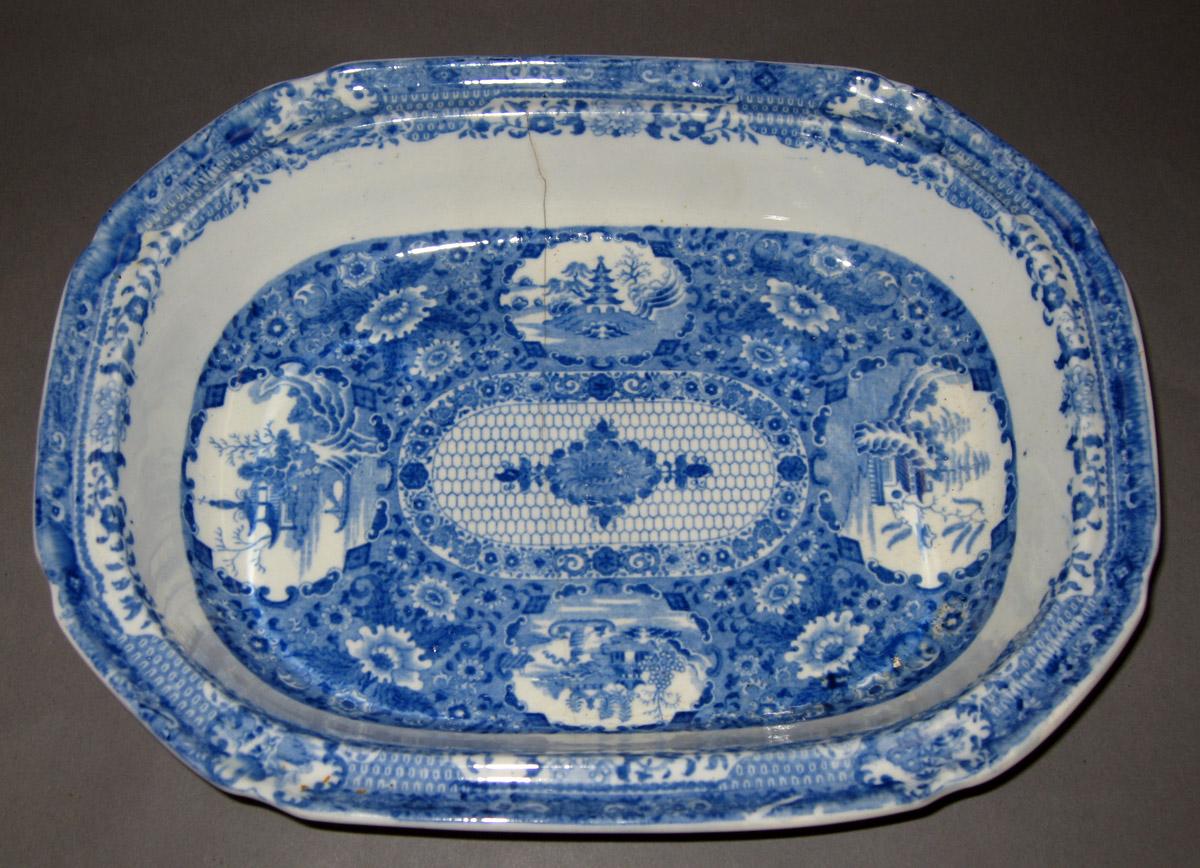 1996.0027.008.002 A Dish