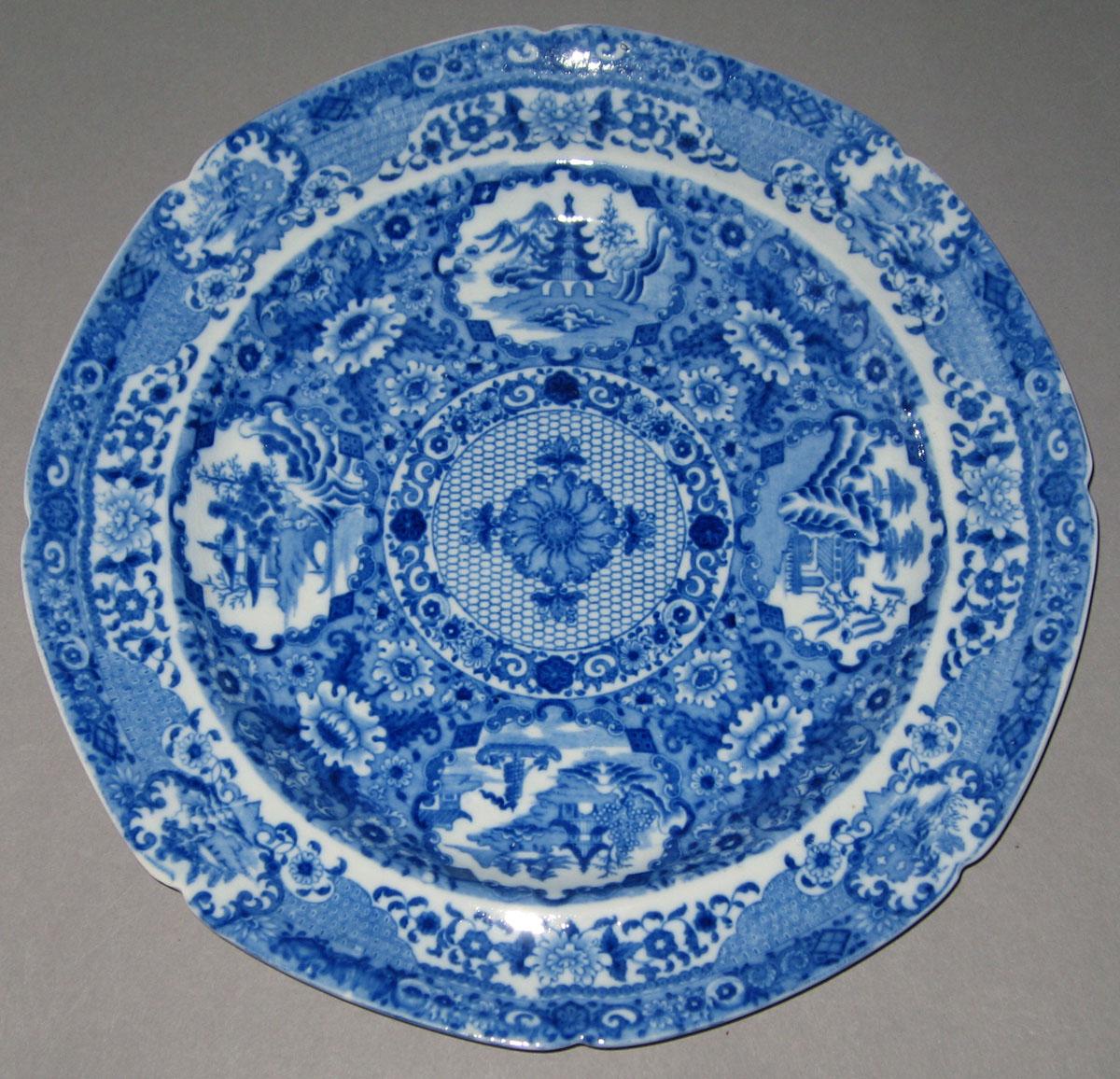 1996.0027.008.021 Pearlware plate