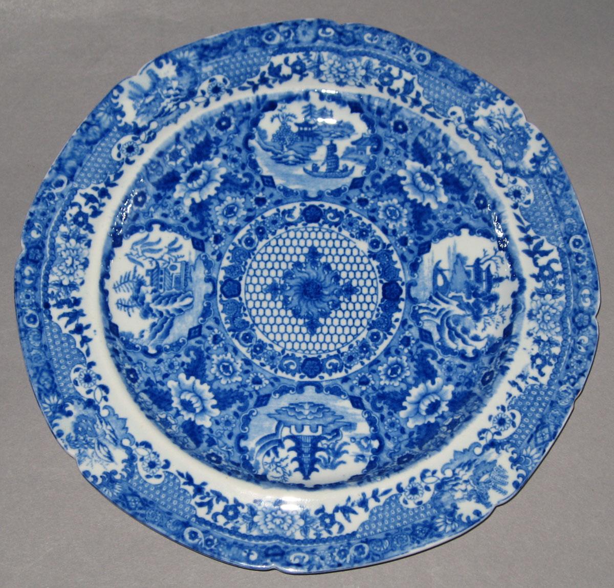 1996.0027.008.029 Pearlware plate