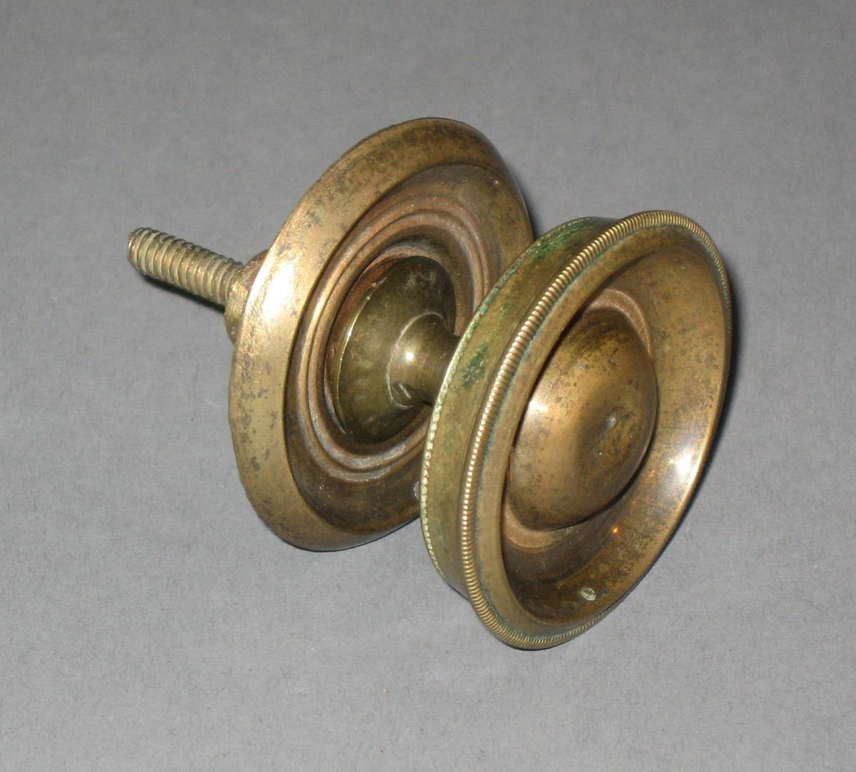 1996.0029 Drawer knob