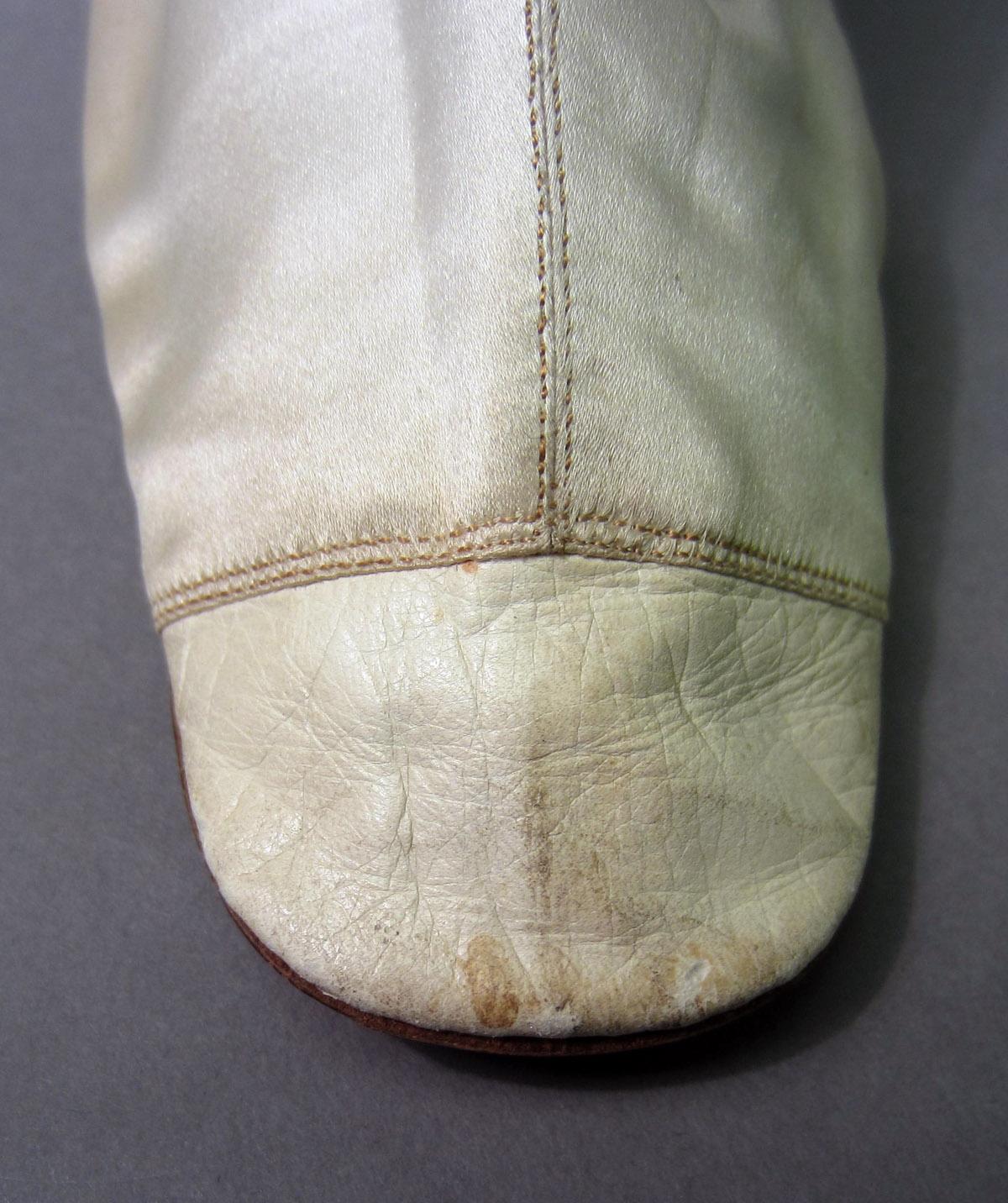 1997.0003.002 A Half boots, Toe