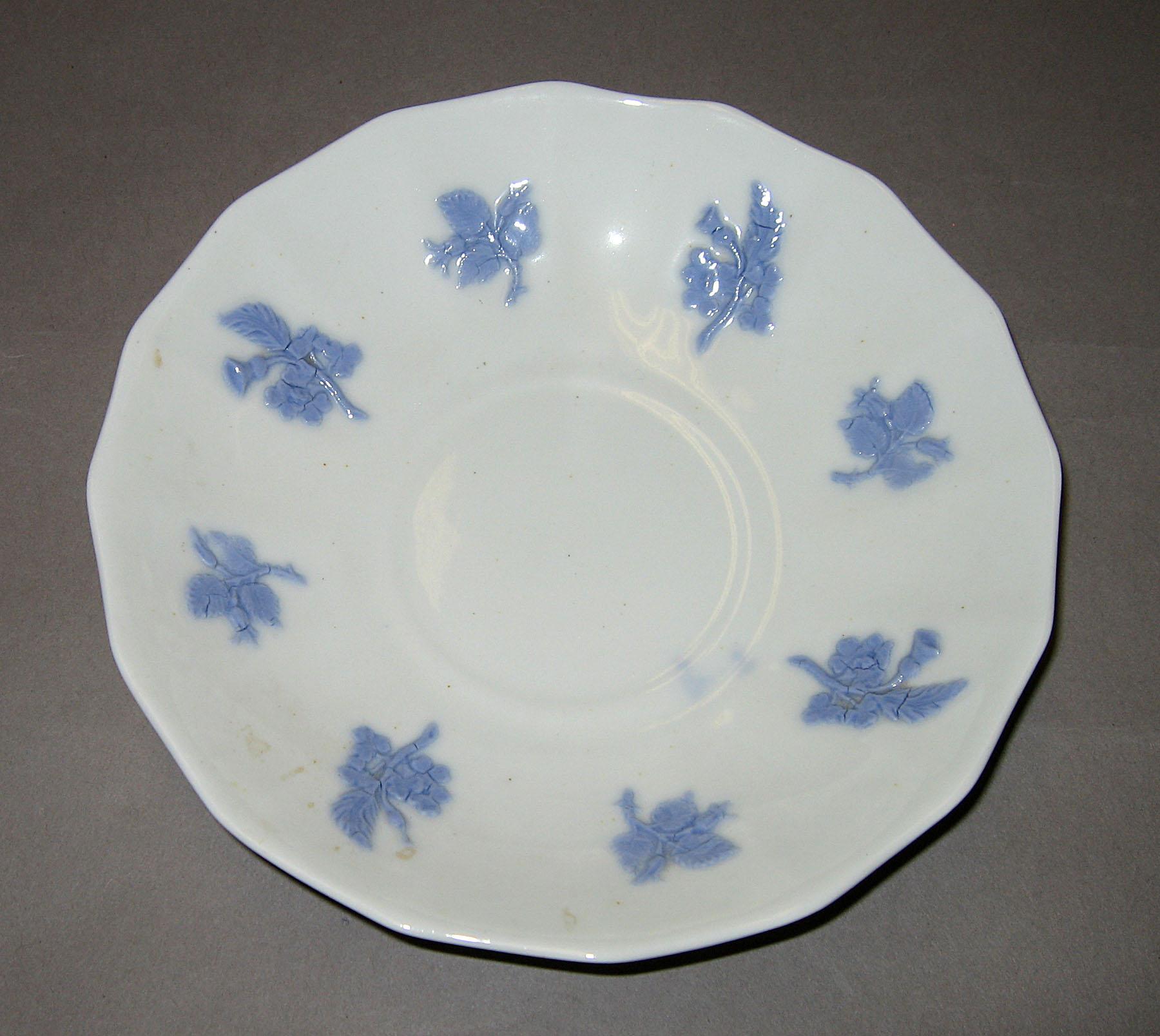 1997.0009.001.014 Saucer
