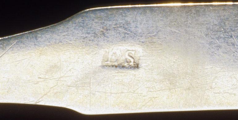 1997.0010.006 Spoon, Teaspoon, detail 1