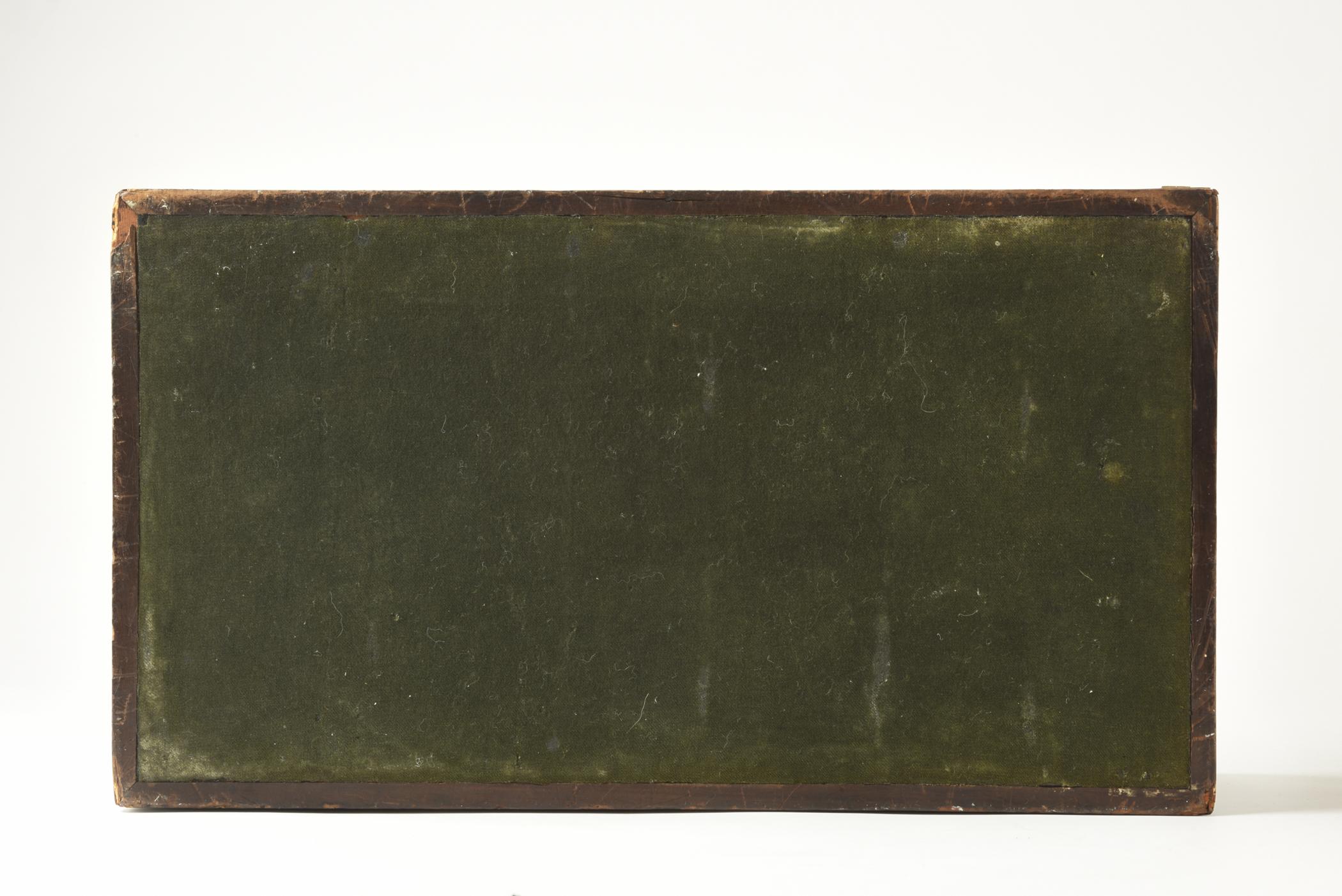 1997.0018 A Desk, detail 15