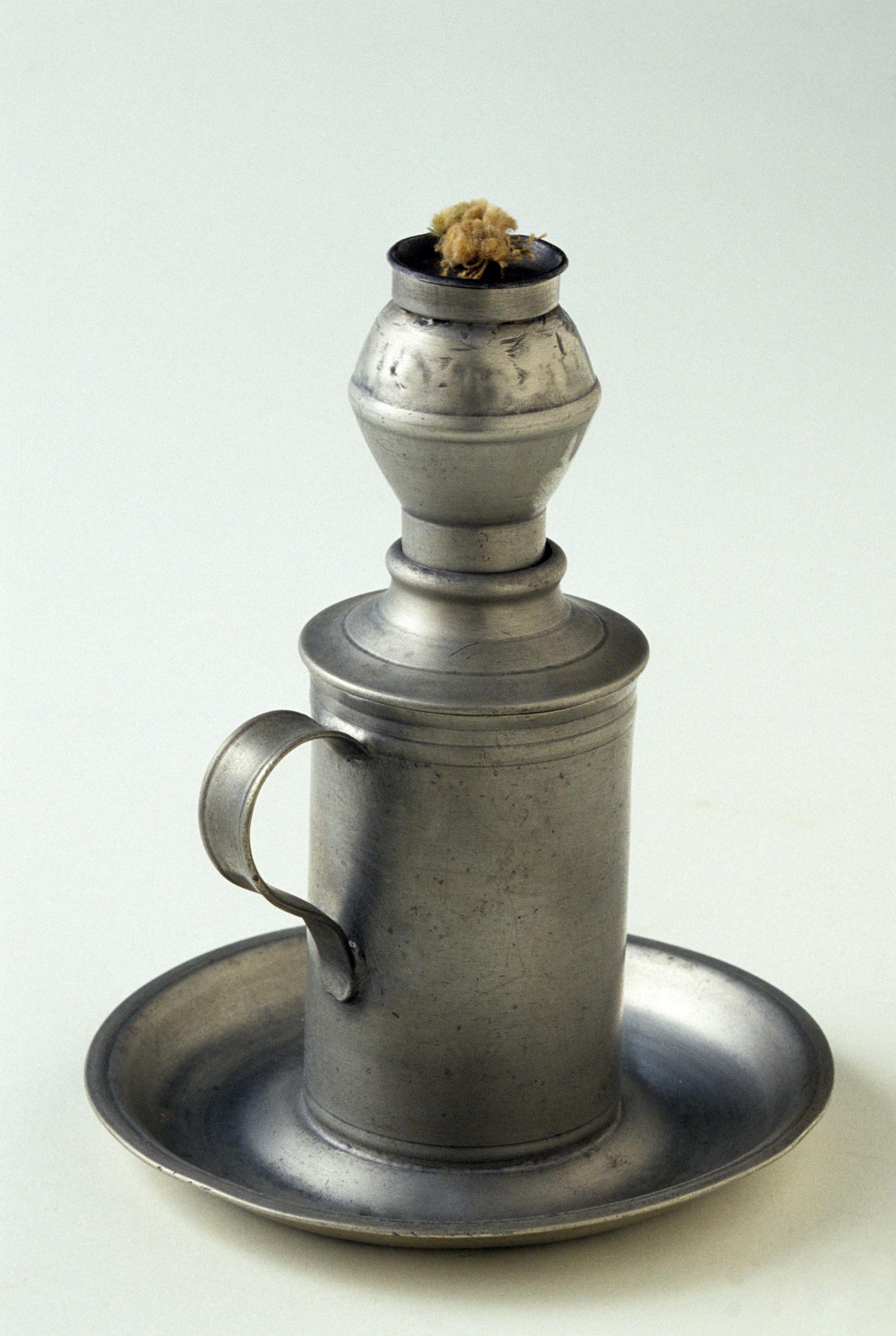 1997.0023 Pewter lamp