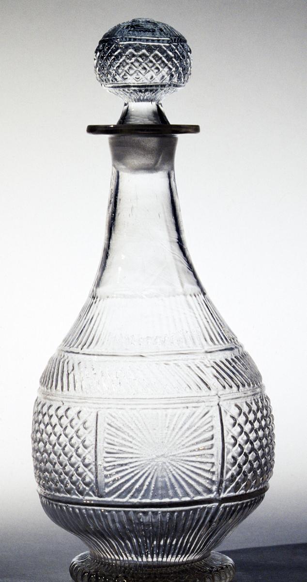 1997.0025 A, B Glass decanter