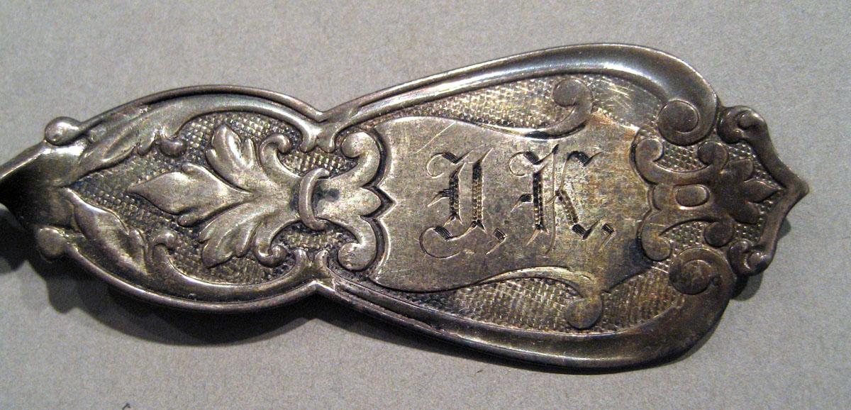 1997.0028.003 Silver Spoon engraving upper surface
