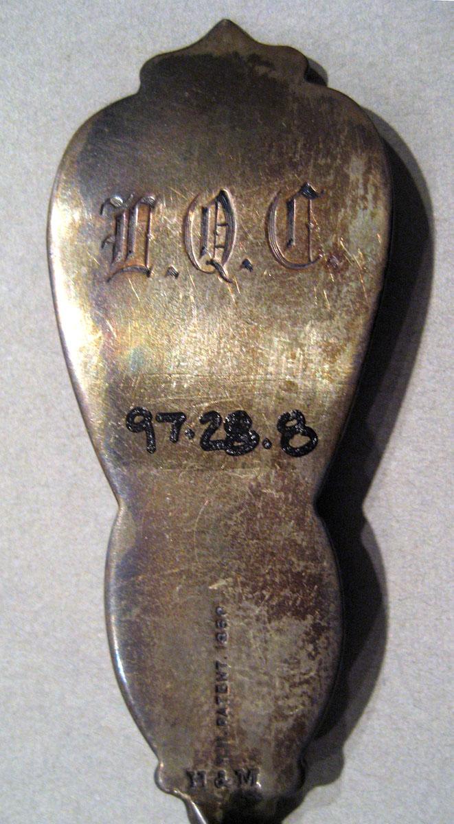 1997.0028.008 Silver Spoon engraving underside
