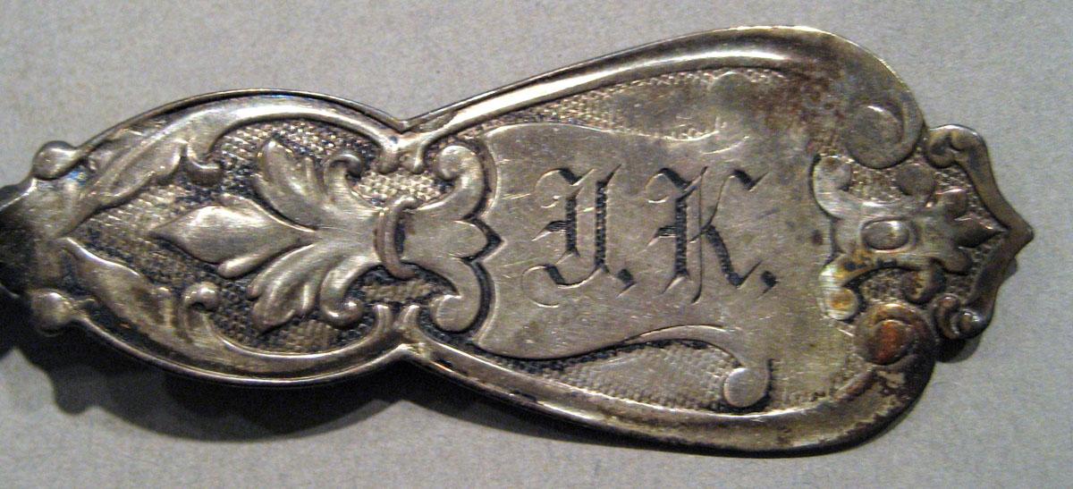 1997.0028.010 Silver Spoon engraving upper surface