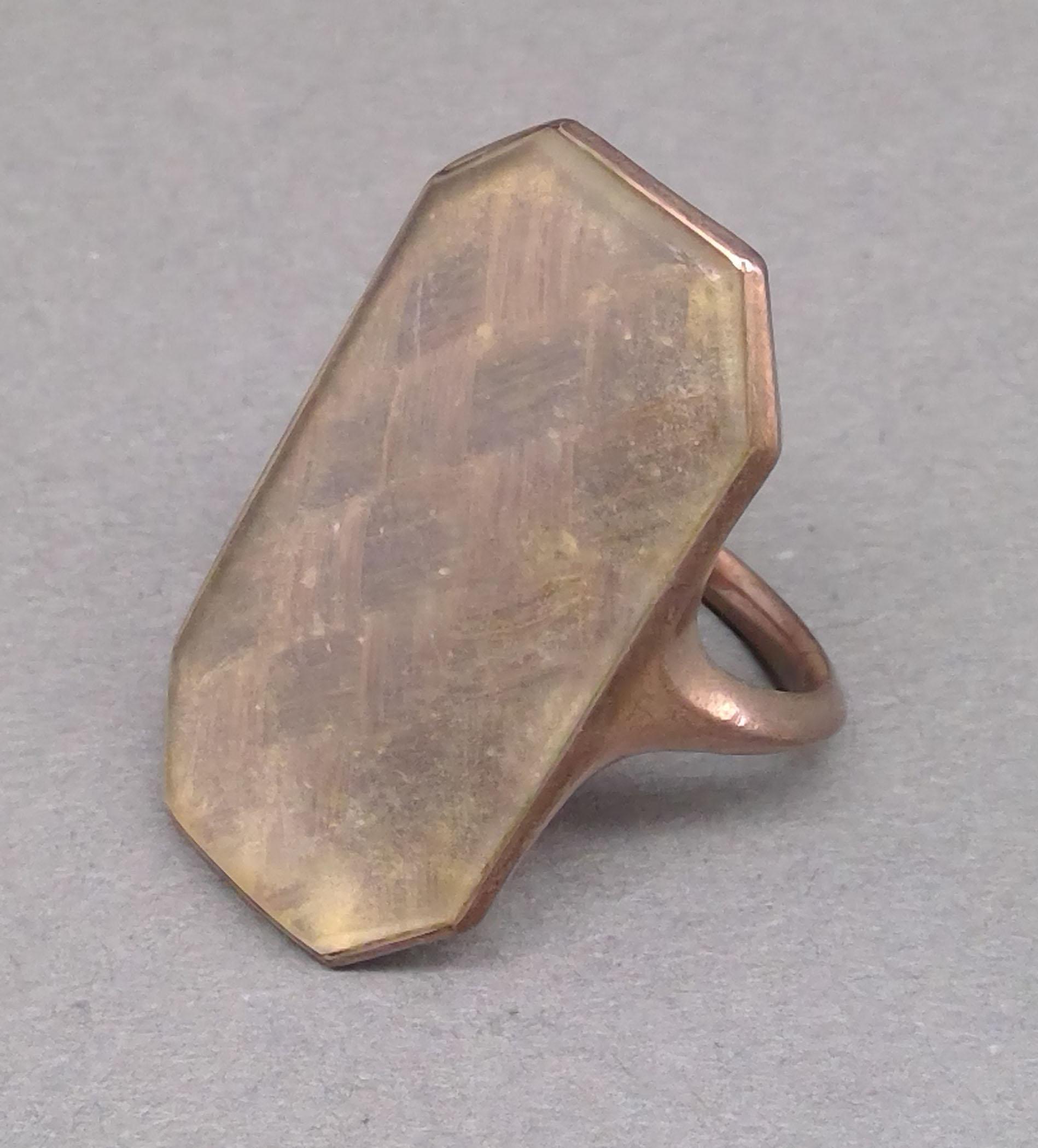1997.0029.003 Ring (finger), Mourning ring, view 2
