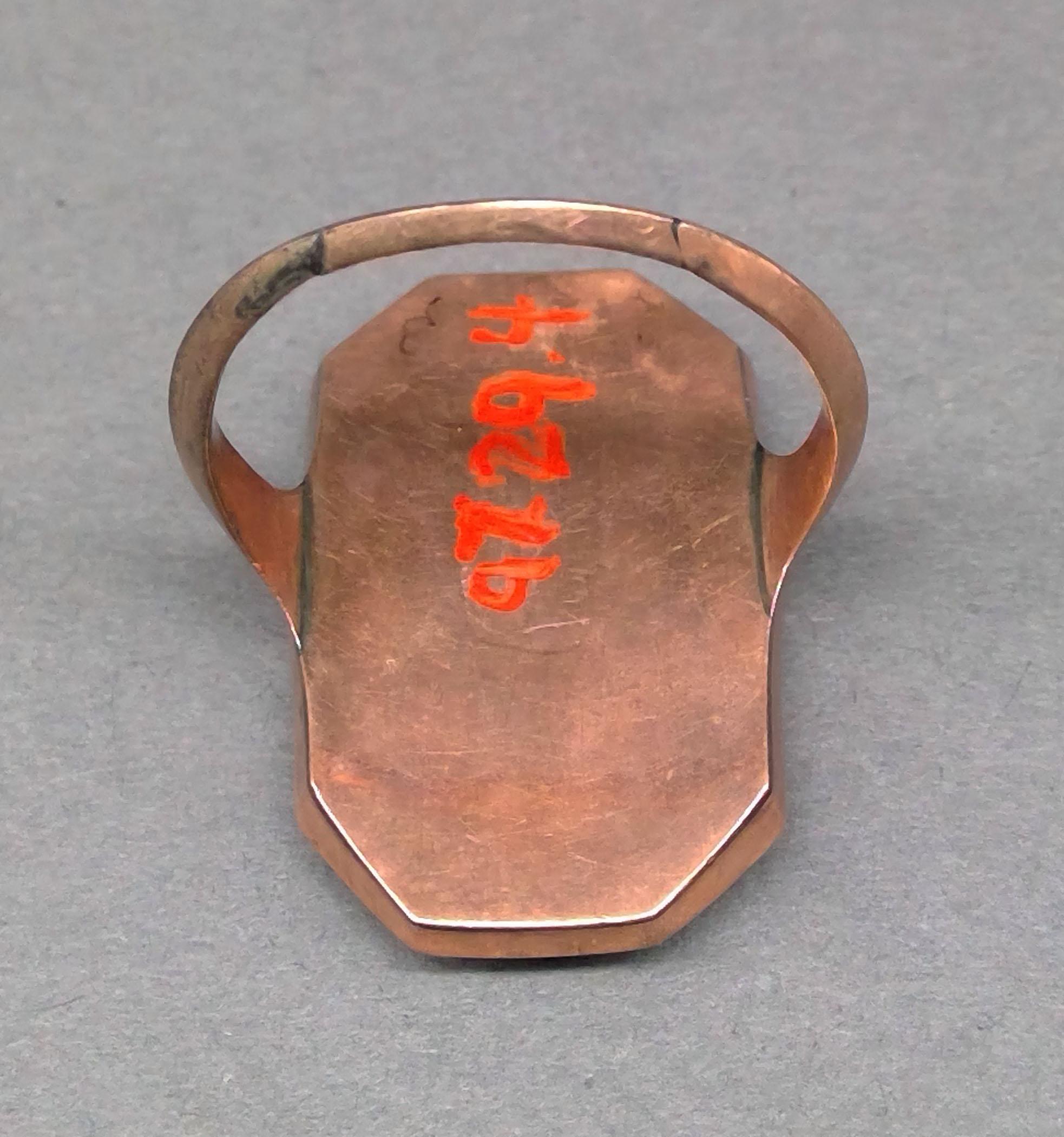 1997.0029.004 Ring (finger), Mourning ring, view 5