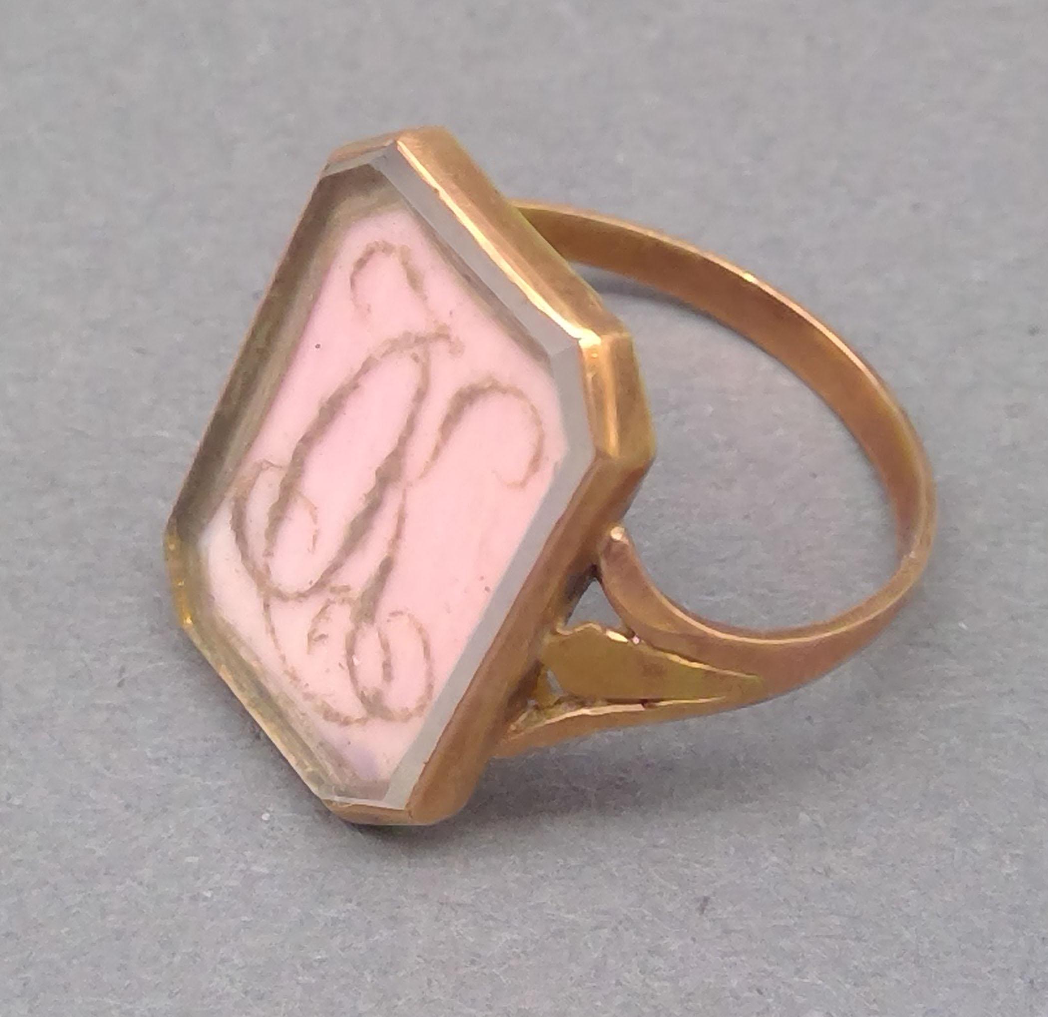 1997.0029.005 Ring (finger), Mourning ring, view 2