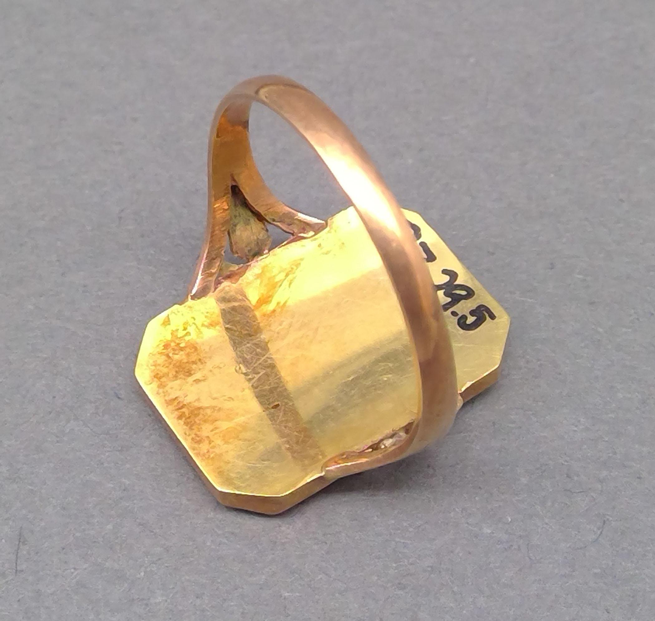 1997.0029.005 Ring (finger), Mourning ring, view 5