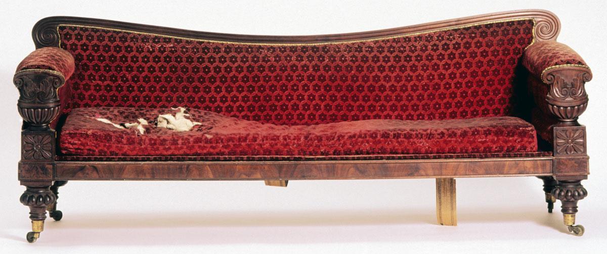 1997.0030 Sofa, view 4