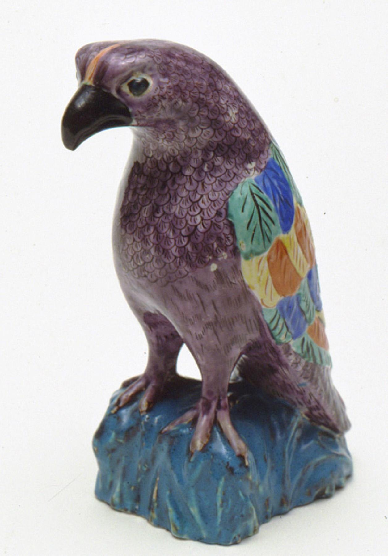 1997.0038.004 Salt-glazed stoneware hawk