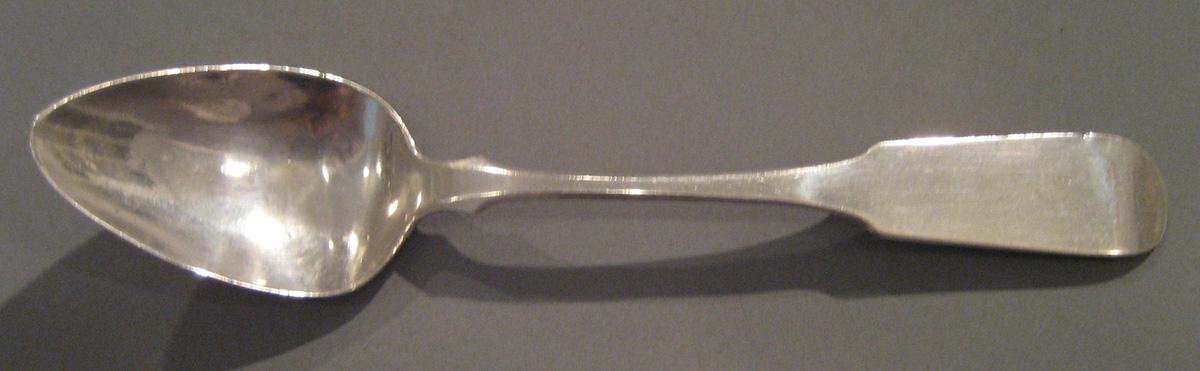 1998.0004.003 Silver Spoon upper surface
