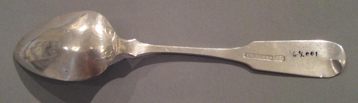 1998.0004.003 Silver Spoon underside