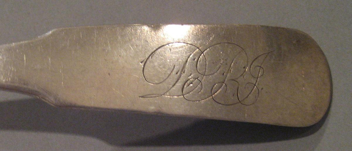 1998.0004.007 Silver Spoon engraving
